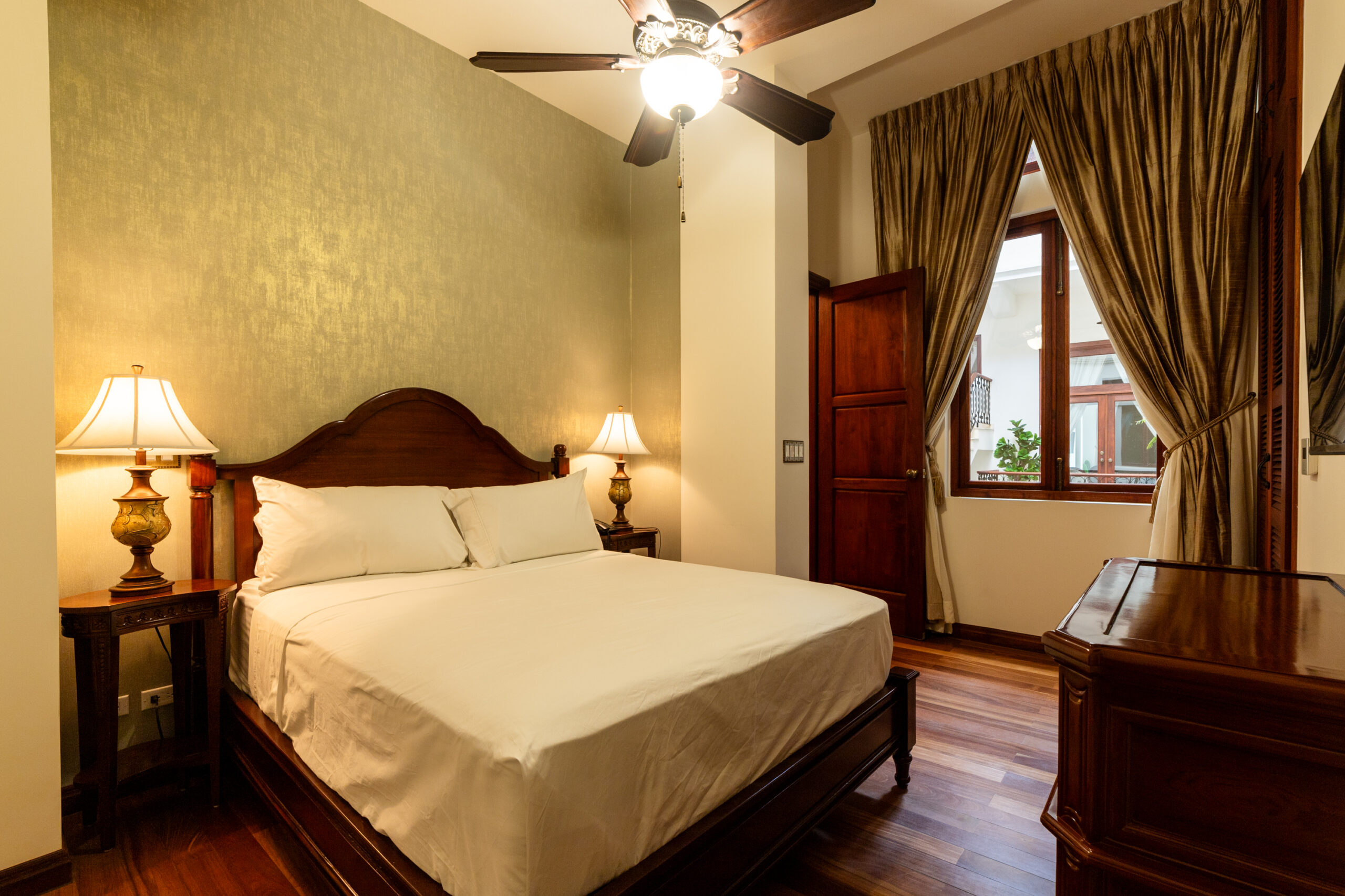 Hotel_Herrera-5505-scaled.jpg